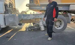 Kilis'te motosikletle hafriyat kamyonu çarpıştı: 1 ağır yaralı