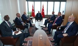 Cumhurbaşkanı Recep Tayyip Erdoğan, Uluslararası Ceza Mahkemesi Başsavcısı Karim Khan'ı kabul etti