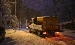 Yeşilyurt'ta kar temizleme çalışmaları devam ediyor