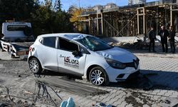 Adıyaman'da iki otomobilin çarpıştığı kazada 2 kişi yaralandı