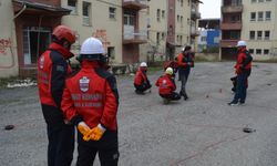 Umut Kervanı, Siirt'te arama kurtarma ekibi kurdu