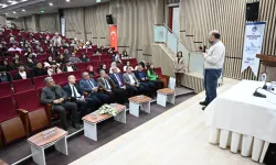 Battalgazi Belediyesi’nden “Filistin” konferansı