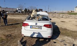 Adıyaman'da tırla çarpışan otomobilin sürücüsü yaralandı