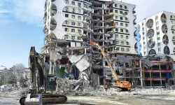 Galeria İş Merkezi yeniden inşa ediliyor