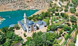 Eğil, bayram tatilinde ziyaretçi akınına uğradı