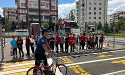 Diyarbakır'da bini aşkın öğrenciye hayat kurtaran ders: Trafik bilinci