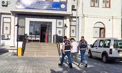 Ehliyeti 2016’da iptal edilen sürücü makas atarken kameralara yakalandı!