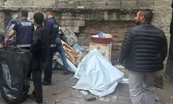 Diyarbakır’da kirasını ödeyemeyen aileyi sokağa attılar