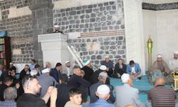 Diyarbakır dünya birincisi hafızlardan Kur’an ziyafeti