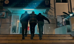 Interpol tarafından aranıyorlardı, Türkiye’de yakalandılar