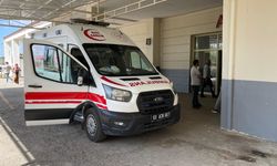 Siverek'te servis minibüsü ile tır çarpıştı: 9 yaralı