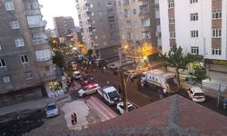Bağlar’da feci kaza: Kadın ağır yaralandı