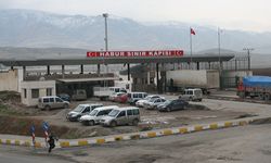 Habur Kapısı'nda; 30 şüpheli yakalandı