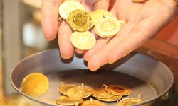 Vatandaş altın alamıyor, esnaf satamıyor