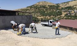 Hazro'nun Çökeksu Mahallesinin yolları parke taşıyla tanıştı