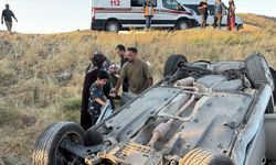 Adıyaman'da devrilen otomobildeki 4 kişi yaralandı