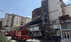 Gaziantep’te binadaki yangında 23 kişi dumandan etkilendi