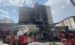 Gaziantep'te 5 katlı binada yangın