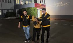 Adana'da sokakta çocuğunu darbeden yabancı uyruklu baba gözaltına alındı