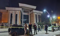 Adliye önünde silahlı saldırı: 1'i ağır 2 yaralı