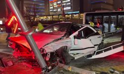 Erzurum’da polisten kaçan sürücü kaza yaptı, 3 kişi yaralandı