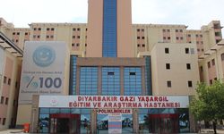 Diyarbakır Gazi Yaşargil Hastanesi'nde operatör çilesi