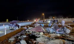 Kahramanmaraş'ta çarpışan araçlardan biri parçalara ayrıldı