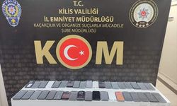 Kilis'te kargo yoluyla gönderilecek 38 kaçak telefon ele geçirildi