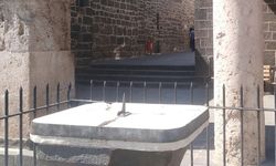 Diyarbakır'daki 850 yıllık güneş saati tarihe ışık tutuyor