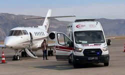 Kalp rahatsızlığı olan bebek ambulans uçakla sevk edildi