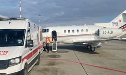 Ağrı’da anne ve bebeği ambulans uçakla sevk edildi