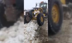 Ağrı’da kapanan köy yolları yeniden ulaşıma açıldı