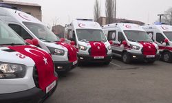 Ağrı'da sağlık filosu güçlendi: 7 yeni ambulans hizmete alındı