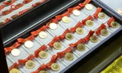 Altın fiyatları dalgalı seyrediyor