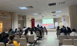 Batman'da kız öğrencilere "madde bağımlılığı" semineri