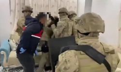 Güroymak ve Tatvan'da uyuşturucu operasyonunda 5 kişi tutuklandı