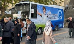 Diyarbakır’da mobil sigara bırakma polikliniği Sur'da dolaştı