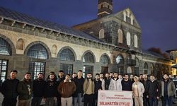 Diyarbakır’da öğrenciler sabah namazında buluştu