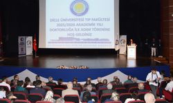 Diyarbakır'da hekim adayları beyaz önlüklerini giydi