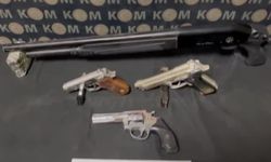 Hatay’da kargoyla tarihi eser göndermek isteyen 2 şüpheli yakalandı