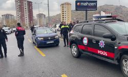 Kayseri’de polisin “dur” ihtarına uymayan sürücü kovalamacayla yakalandı