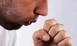 Kış aylarında artan inatçı öksürük uyarısı: “Basit bir üşütme olmayabilir”