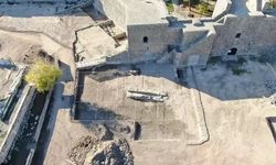 Diyarbakır'da tarihi surun bir bölümü gün yüzüne çıkarıldı