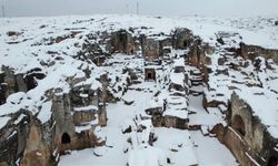 Adıyaman'da Perre Antik Kenti beyazlara büründü