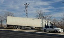 Batman’da tır ile minibüs çarpıştı: 6 yaralı