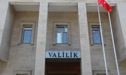 Diyarbakır Emniyet Müdürlüğüne patlayıcıyla saldırı girişimi