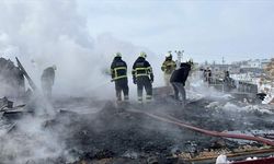 Diyarbakır'da okulun çatısında yangın