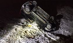 Mardin'de araç şarampole devrildi: 5 yaralı