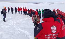 Umut Kervanı Arama Kurtarma Ekibi çığ tatbikatına katıldı