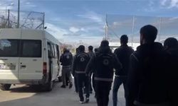 Diyarbakır merkezli göçmen kaçakçılığı operasyonunda 22 şüpheli tutuklandı